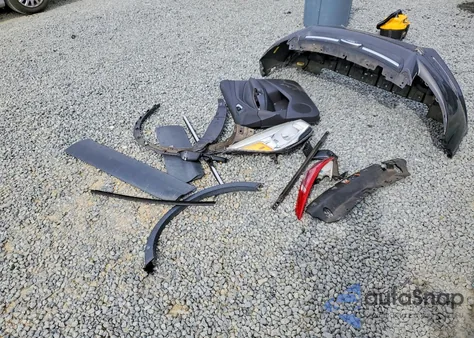 2015 Ford Escape Se z USA, uszkodzony, nr VIN 1FMCU9GXXFUB44418